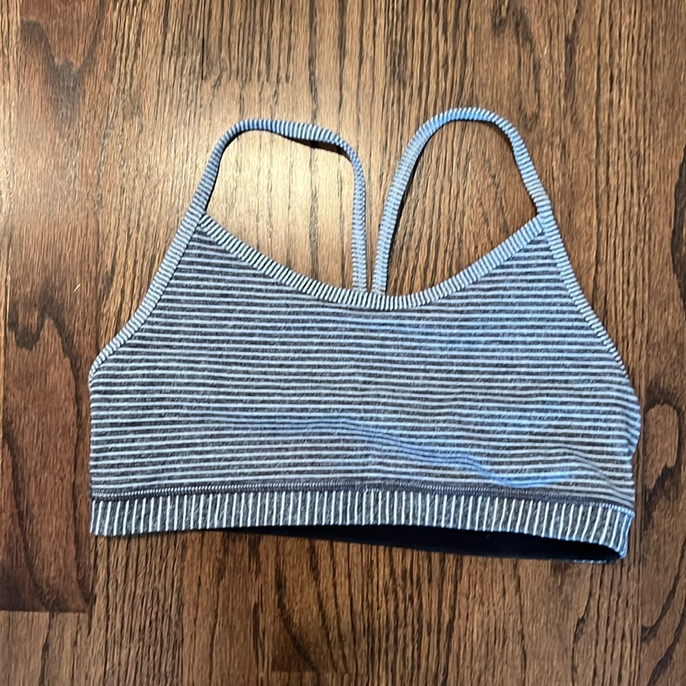 GUC lululemon bra size 6